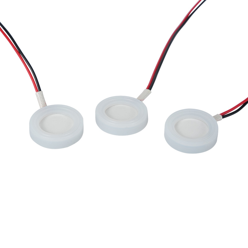 20mm2.4mhz محول التفتيت بالموجات فوق الصوتية مذبذب محول السيراميك الكهرضغطي لآلة الروائح الانحلال الزيت العطري